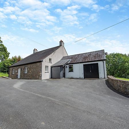 Villa Dolgoed House Llangadog Exterior foto